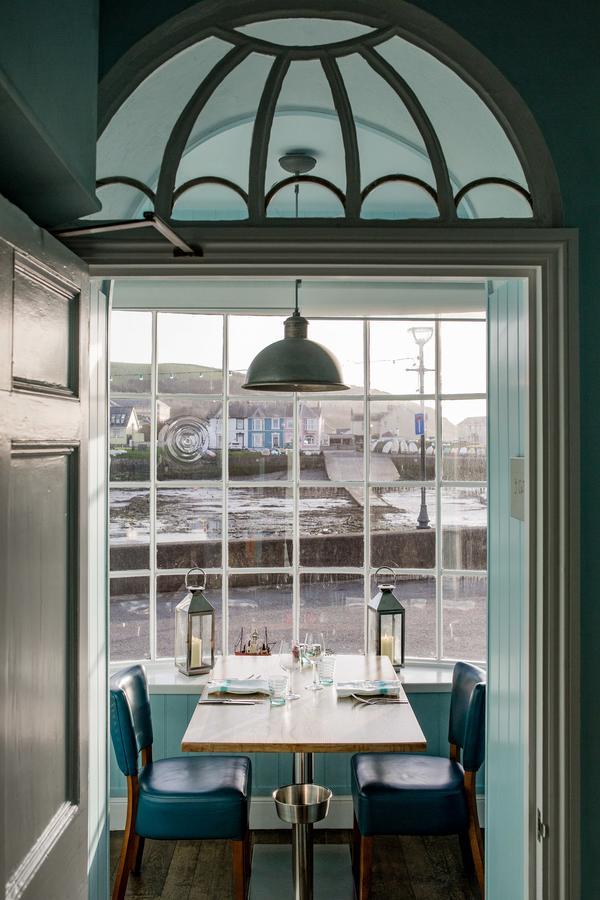 Harbourmaster Hotel Aberaeron Exterior photo