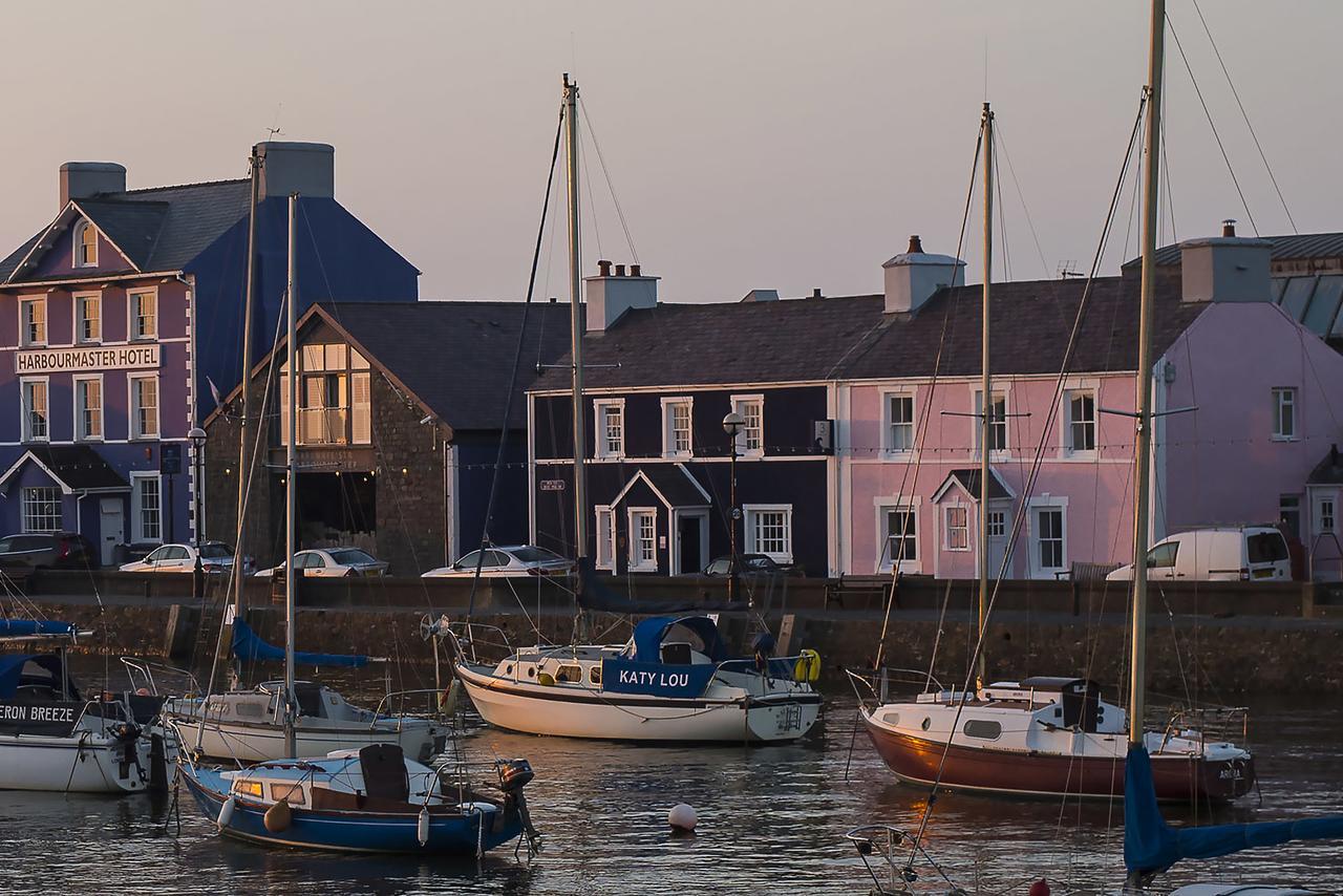 Harbourmaster Hotel Aberaeron Exterior photo